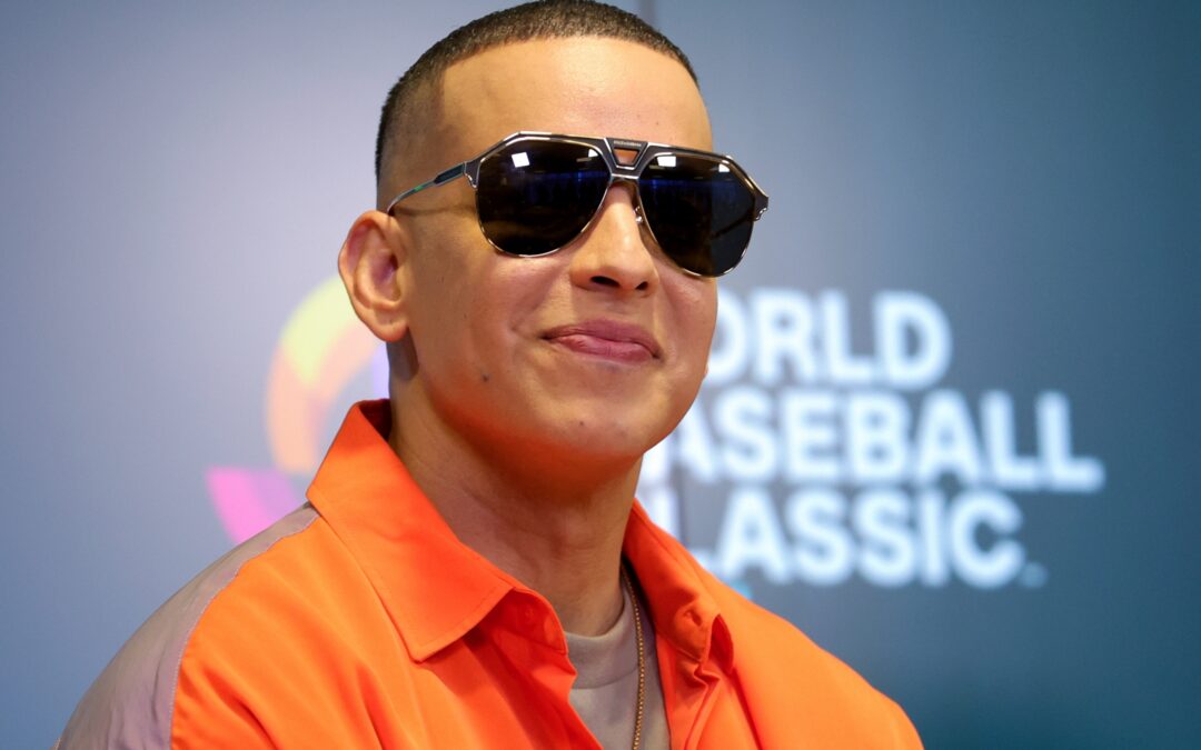 Daddy Yankee rendirán homenaje al género urbano junto a Luny Tunes para el opening de los Premios Juventud.