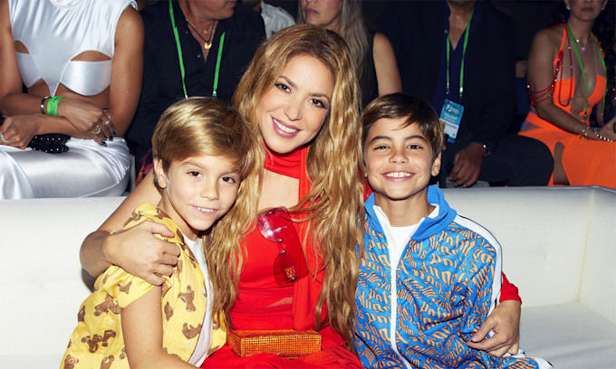 Shakira gana 8 galardones e los Premios Juventud 2023