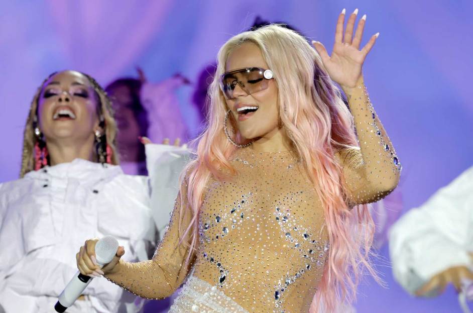 Karol G se convierte en la artista femenina con más visualizaciones en YouTube del 2023