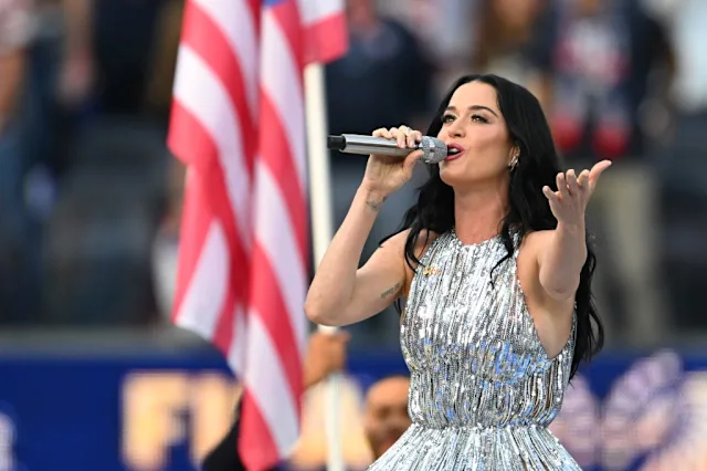 El «Disneyland sobre ruedas» de Katy Perry llega al cine con la película del ‘Lifetimes Tour’